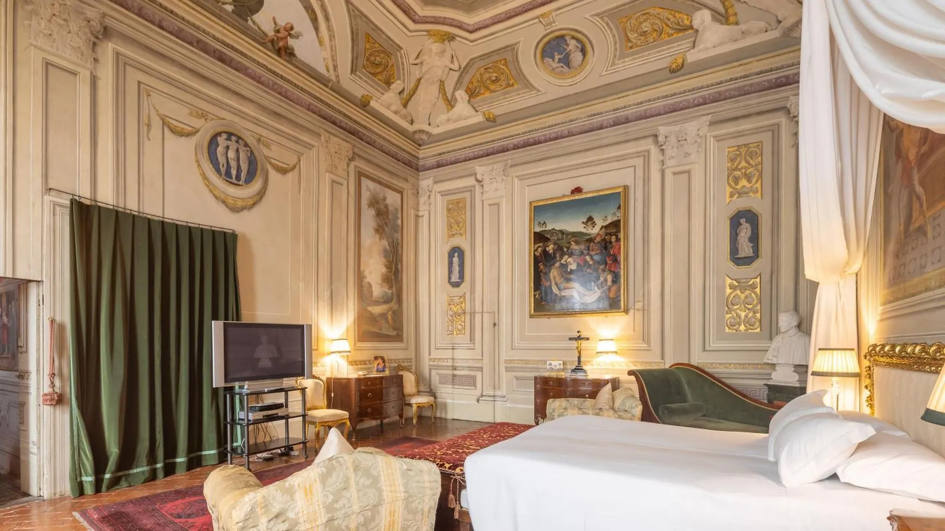 Ricasoli Luxury Palace Florence 0*,  Italy