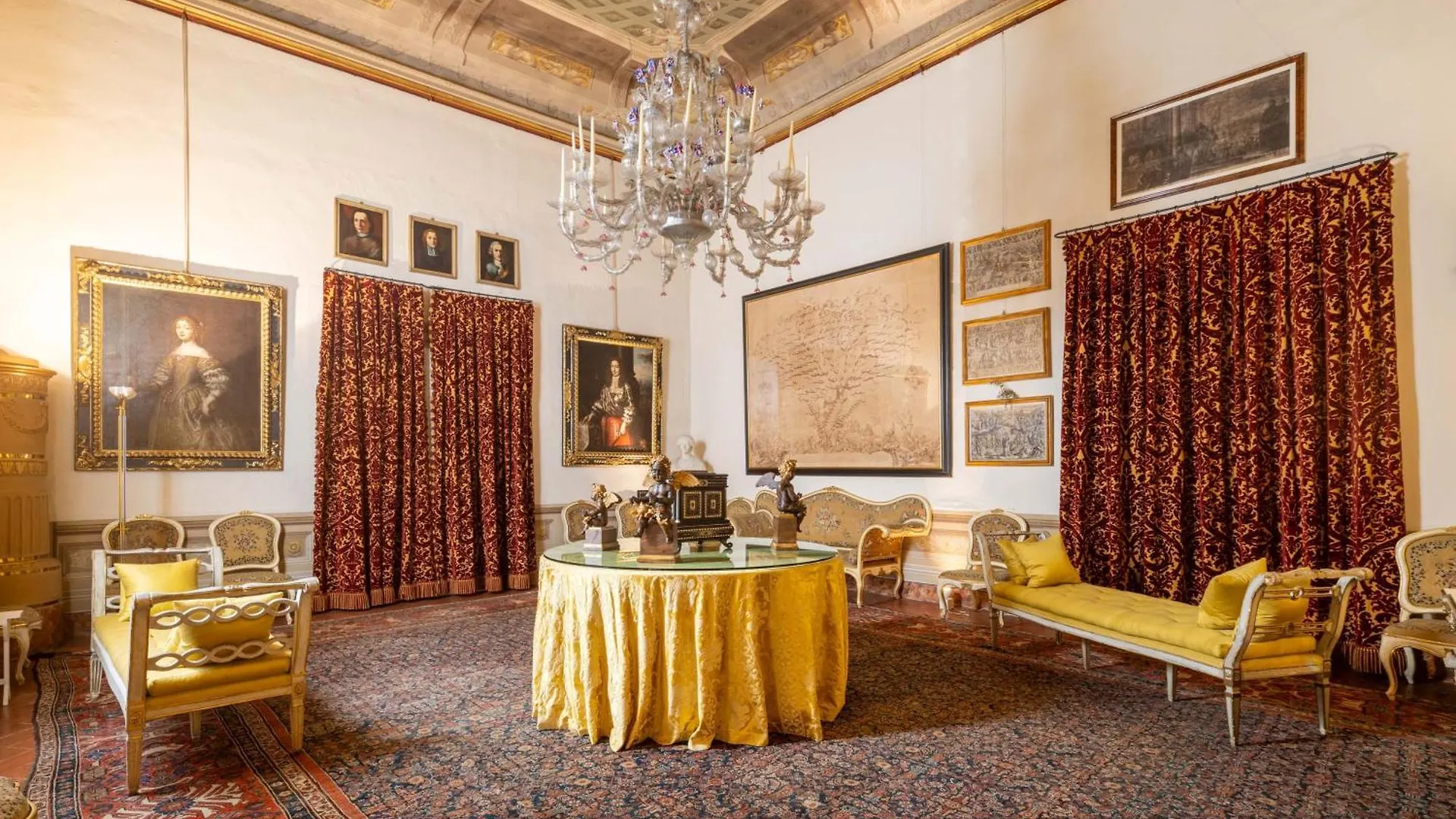 Ricasoli Luxury Palace Florence 0*,